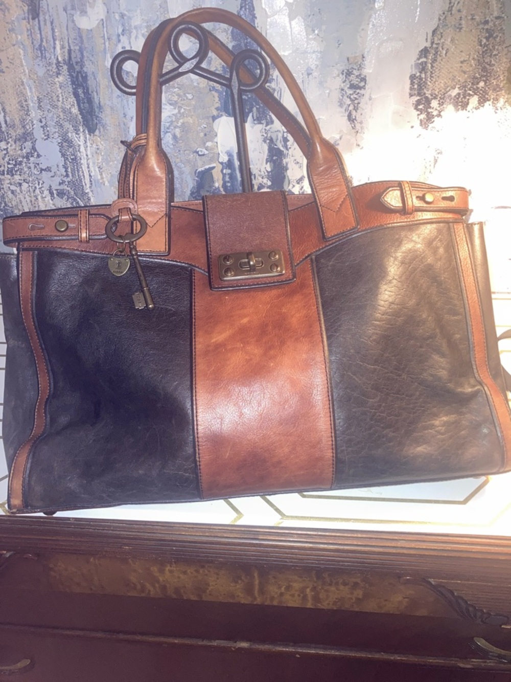 Genuine  Fossil Vintage Two-Tone Brown & Dark Brown Leather Travel Weekender Bag